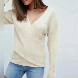 Women's Missguided LS Wrap Over Jumper Nude Sz 6